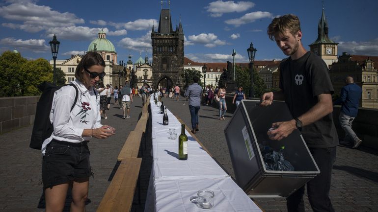Tchéquie : un banquet géant à Prague pour célébrer 