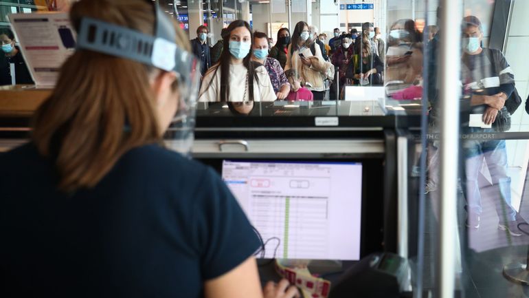 Coronavirus : faudra-t-il ajouter 8 heures de procédures aéroportuaires à la durée de son vol ?
