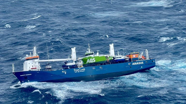 Privé de moteur et d'équipage, un cargo néerlandais dérive en mer de Norvège