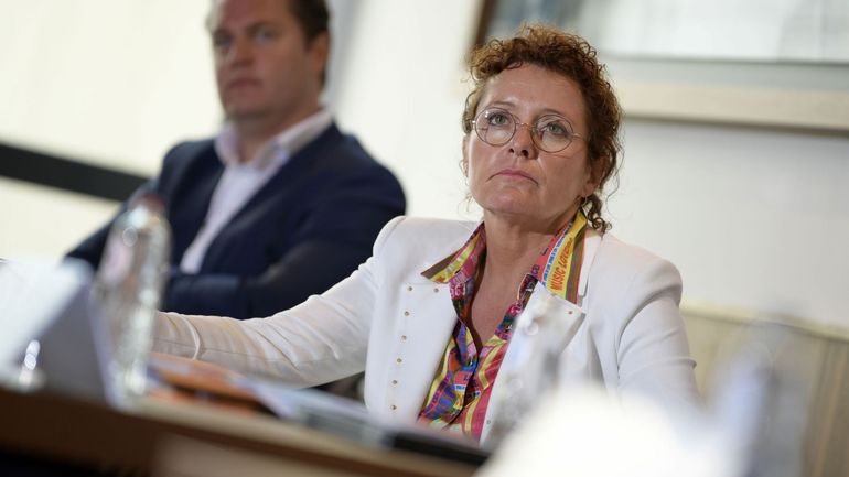 La ministre flamande Peeters presse pour une concertation sur la taxe kilométrique à Bruxelles