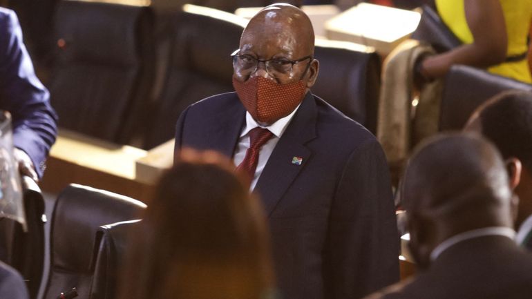 Afrique du Sud: la commission anticorruption réclame deux ans de prison pour Zuma