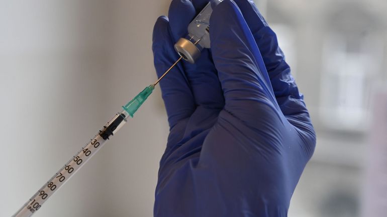 Coronavirus : le vaccin Pfizer/BioNTech n'est pas lié à des décès post-vaccination
