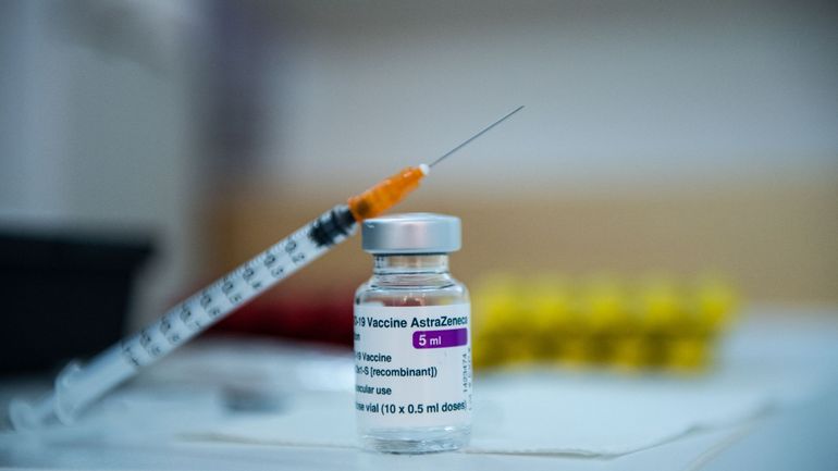 AstraZeneca défend la sureté de son vaccin anti-covid