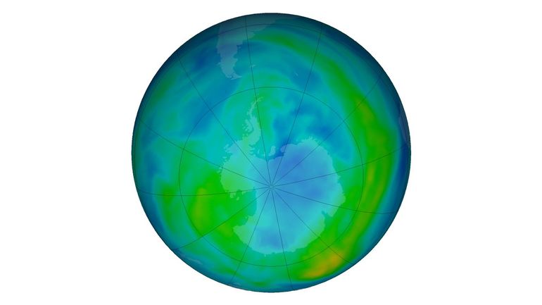 Jamais le trou dans la couche d'ozone au dessus du pôle Nord n'a été aussi grand