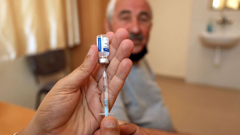 Coronavirus : pour l'instant, les pertes de vaccin sont très limitées, déclare la Task Force