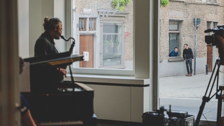 Coronavirus : plusieurs avancées pour les artistes approuvées en commission à la Chambre