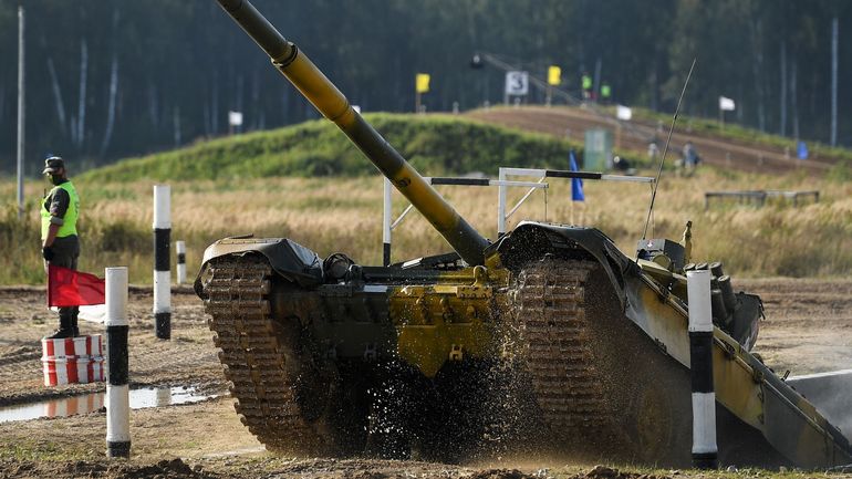 Le biathlon de chars d'assaut en Russie : une épreuve 