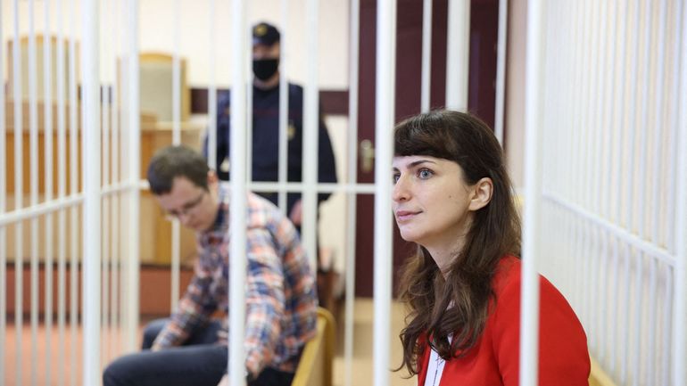 Tensions en Biélorussie : un médecin et une journaliste jugés pour des révélations sur un opposant tué