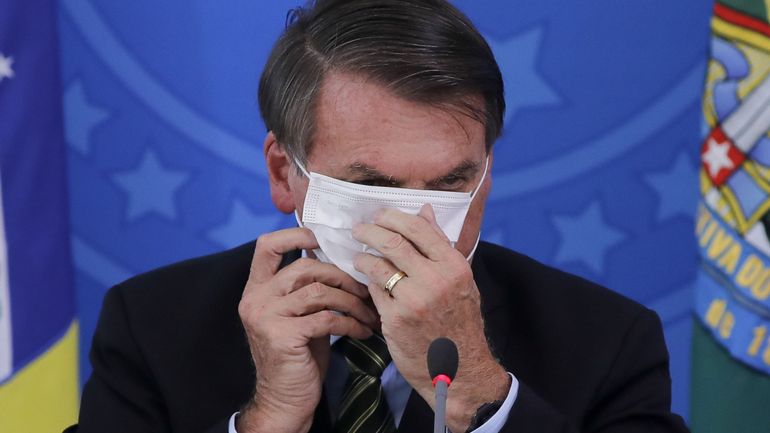 Coronavirus au Brésil : la justice annule l'obligation pour Jair Bolsonaro de porter un masque