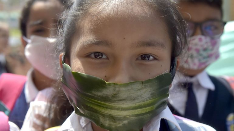 Coronavirus: quand la pandémie devient mondiale (diverses mesures prises ces dernières heures)