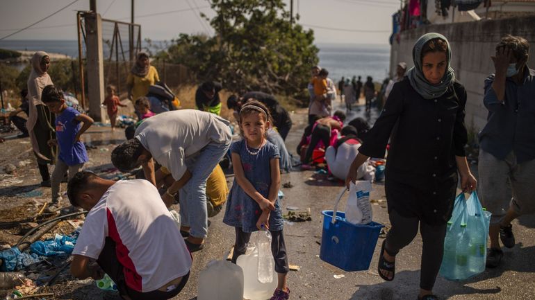 Migration : 1500 migrants sur 9000 installés dans un camp provisoire après l'incendie de Moria