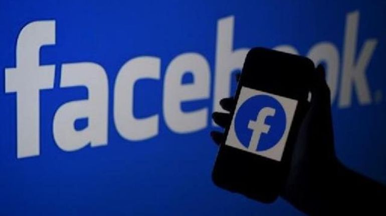 Réseaux sociaux : Facebook se dote d'un nouveau logiciel d'intelligence artificielle pour contrôler les contenus douteux
