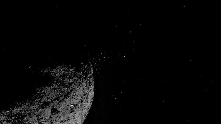 La sonde Osiris-Rex a quitté l'orbite de l'astéroïde Bennu et revient vers la Terre, avec des échantillons de poussières