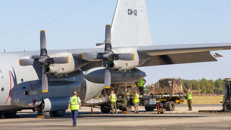 Suite au coronavirus, André Flahaut suggère consacrer les heures de vol restantes d'avions militaires à l'aide humanitaire