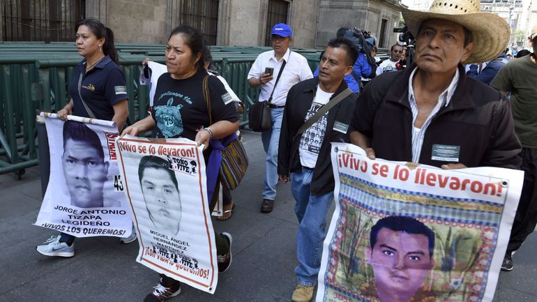 Mexique : de nouveaux ossements découverts dans l'enquête sur les 43 étudiants disparus