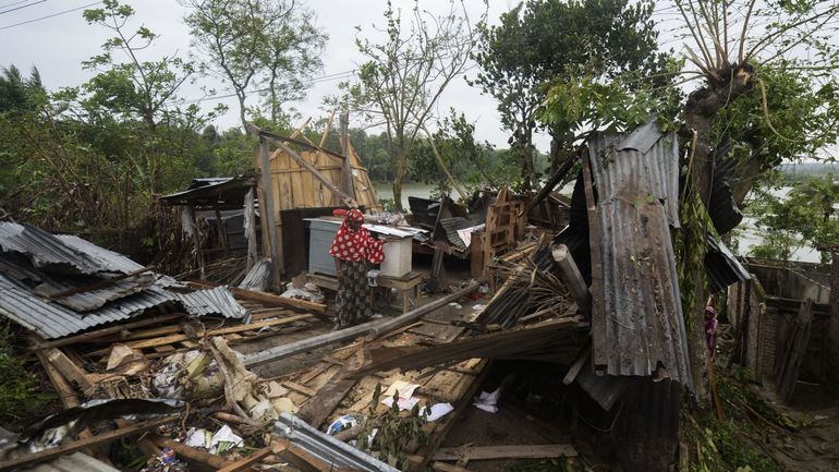 Le cyclone Amphan laisse derrière lui des scènes de dévastation en Inde et au Bangladesh