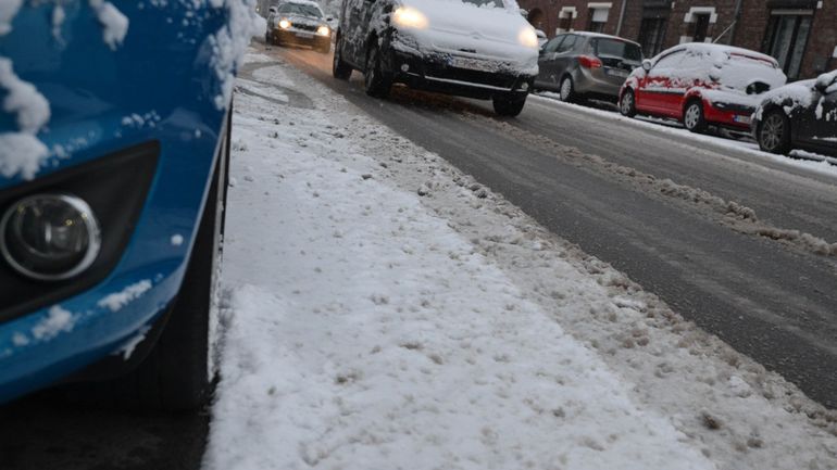 Chutes de neige en provinces de Liège et Luxembourg : la Wallonie en phase de vigilance renforcée dès 22h