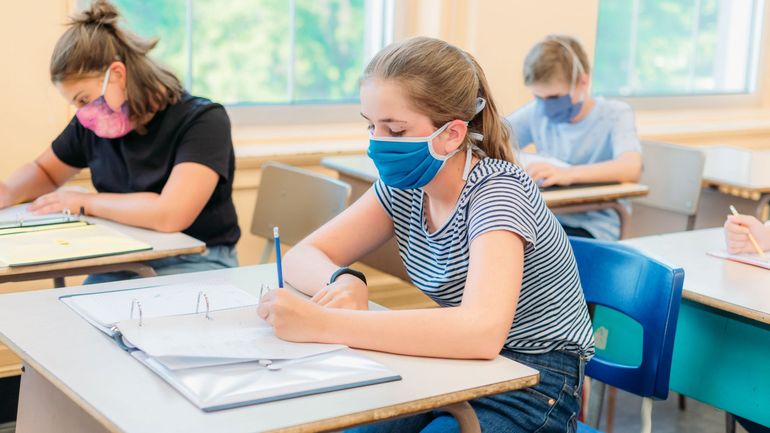 Coronavirus en Belgique : le centre de crise rappelle quelques conseil pratiques aux étudiants et aux parents d'élèves