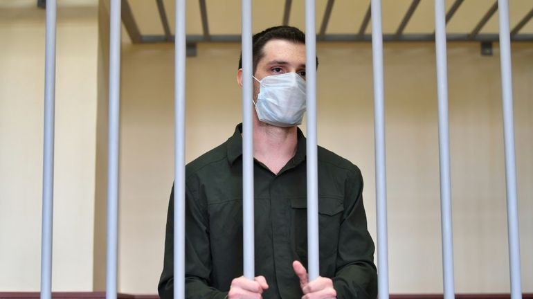 Russie : neuf ans de prison pour un Américain accusé d'avoir agressé des policiers