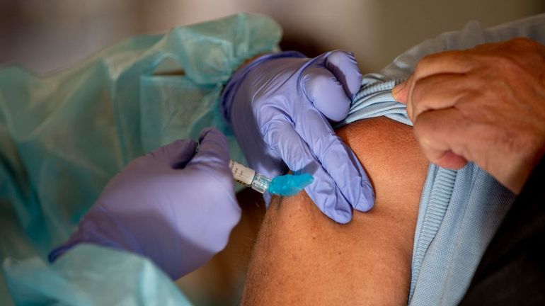 Le vaccin antigrippe suspendu pour les 50 à 65 ans qui ne sont pas à risque