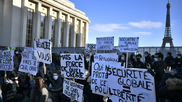 France : manifestations dans plusieurs villes contre la loi 