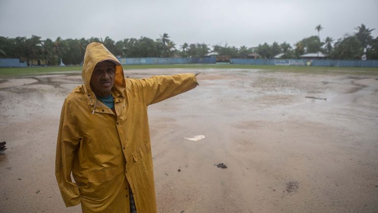 L'ouragan Eta qui balaie le Nicaragua et le Honduras a déjà fait une jeune victime