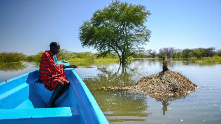 Villages entiers engloutis: les lacs du Kenya atteignent des niveaux alarmants