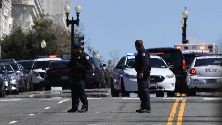 USA: un policier décède après avoir été percuté par une voiture, le Capitole de nouveau endeuillé