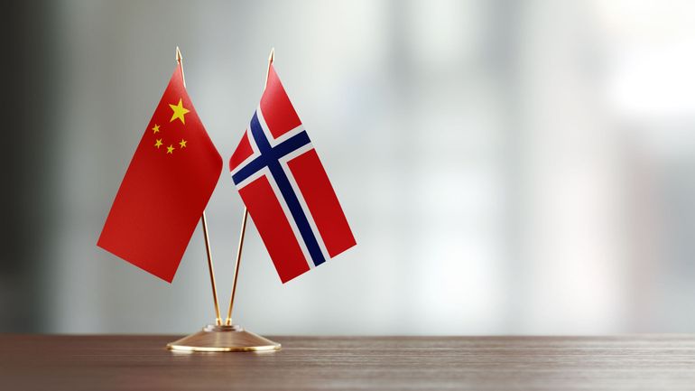 Le numéro 2 de la Banque de Norvège, marié à une Chinoise, privé d'habilitation de sécurité