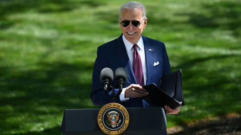 Joe Biden veut revenir sur les baisses d'impôts de Trump et s'attaquer aux niches fiscales