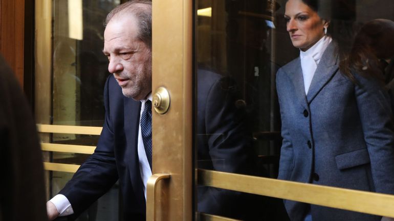 Affaire Weinstein : le jury est encore divisé, le juge les renvoie délibérer