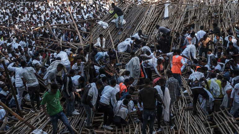 Epiphanie en Ethiopie: une plateforme s'effondre, plus de 10 morts à déplorer