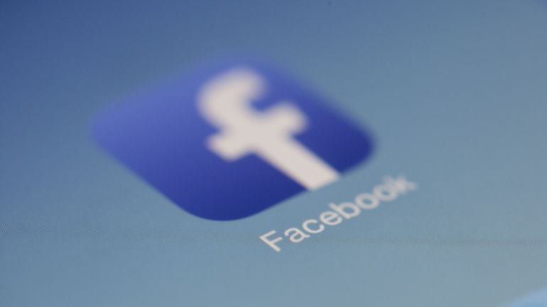 Publicités ciblées : Facebook accuse Apple de priver les applications de revenus publicitaires