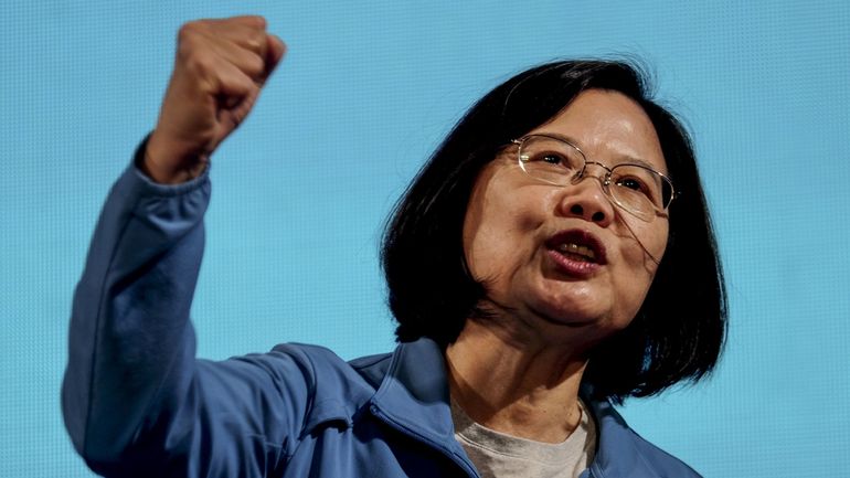Taïwan : la présidente indépendantiste Tsai Ing-wen réélue sur fond de tensions avec Pékin