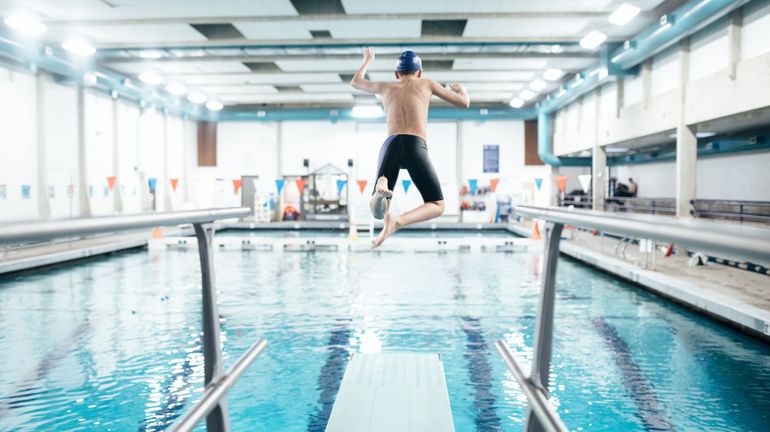 Je veux aller à la piscine : comment ça se passe avec le covid ?