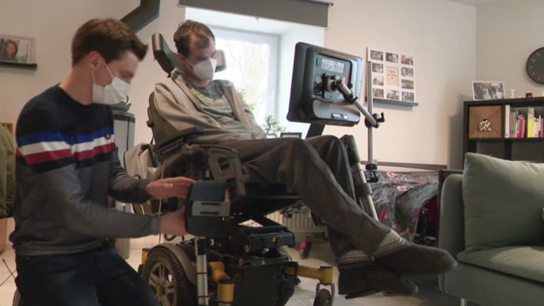 Des chaises roulantes sur-mesure pour des patients aux besoins spécifiques