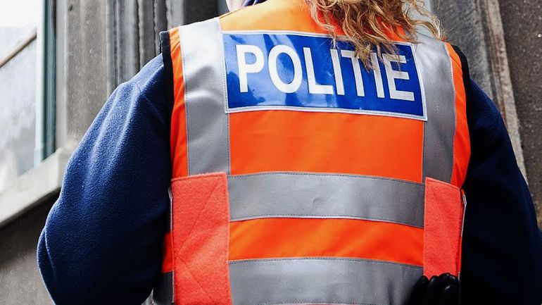 Anvers : 13 arrestations administratives lors d'une manifestation contre le confinement
