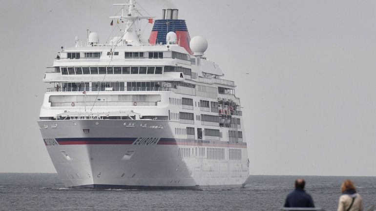 Coronavirus : le secteur des croisières rend le test Covid obligatoire