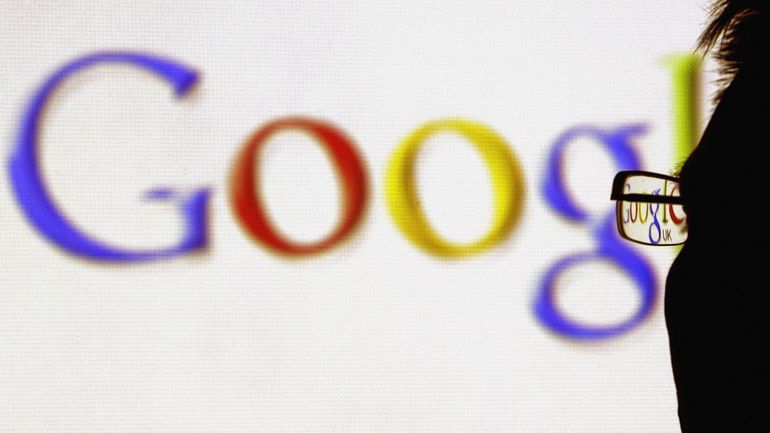 Lutte contre la désinformation : après Twitter, Google aussi va signaler les contenus trompeurs