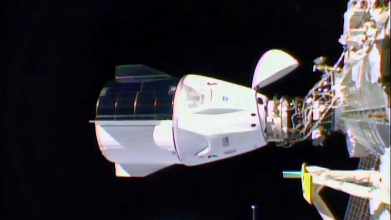 La capsule Dragon de SpaceX s'est arrimée à la Station spatiale internationale