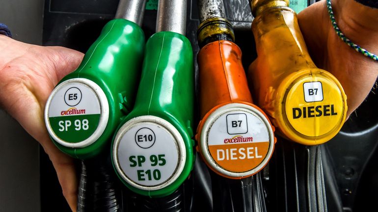 L'essence à son prix le plus bas depuis deux ans, mais pas le diesel: voici pourquoi