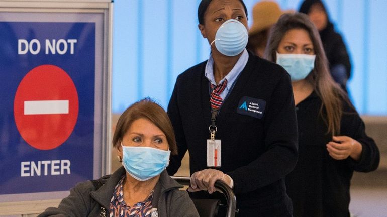 Les Etats-Unis débloquent en urgence 8,3 milliards de dollars contre le coronavirus