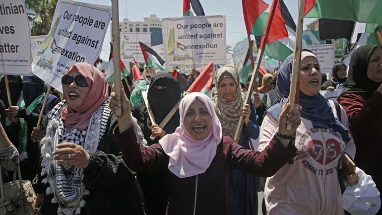 Conflit israélo-palestinien : des milliers de Gazaouis manifestent contre le projet israélien d'annexion