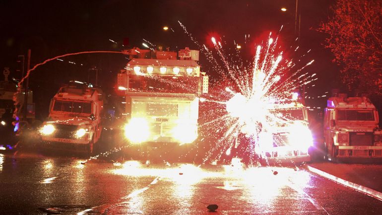 Irlande du Nord : les violences ont continué cette nuit à Belfast, embrasée à cause du Brexit