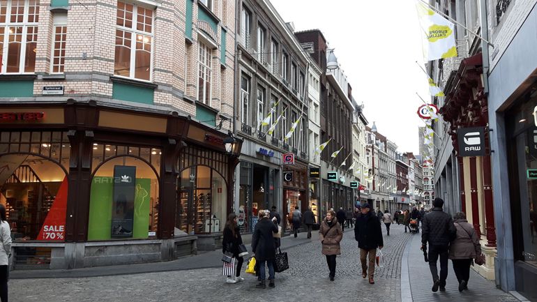 Coronavirus : à Maastricht, 85% de la clientèle dans les commerces ce week-end venait de Wallonie