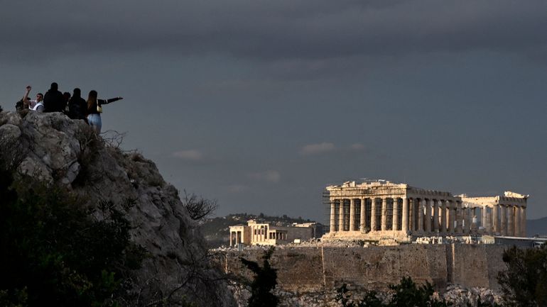 Déconfinement et voyages : la Grèce lève la quarantaine pour les résidents de l'UE et de cinq autres pays
