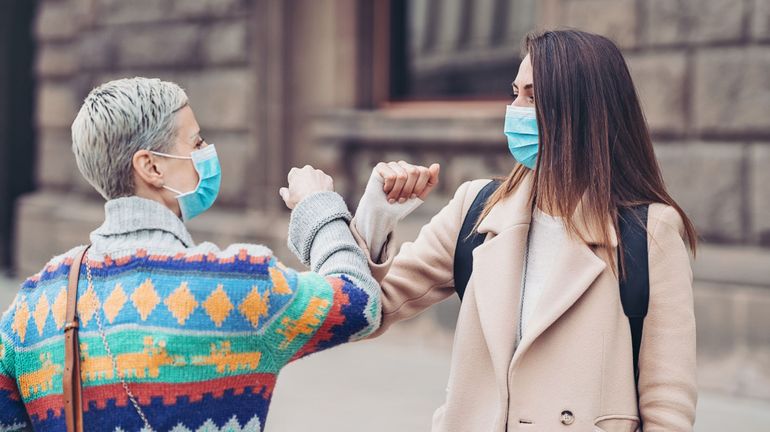 Coronavirus en Belgique : les mesures d'hygiène et de distanciation sociale moins respectées, selon l'enquête de Sciensano