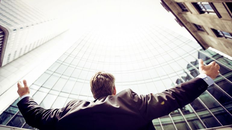 La rémunération des CEO, de plus en plus scrutée, a tendance à diminuer depuis 2015