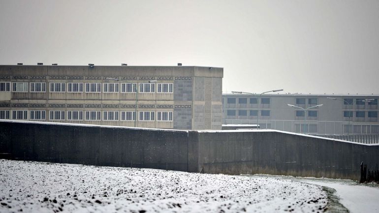 Paifve : "un établissement de soins qui se comporte comme une prison"