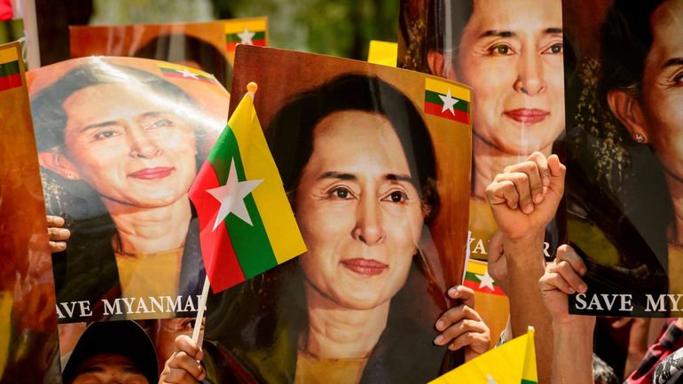 Birmanie : la junte accuse Aung San Suu Kyi d'avoir accepté des pots-de-vin